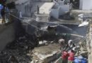 Catastrophe au Pakistan : un avion de ligne s’écrase sur des habitations avec 107 personnes à bord