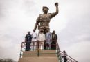 Le Burkina Faso dévoile la statue « corrigée » de Thomas Sankara