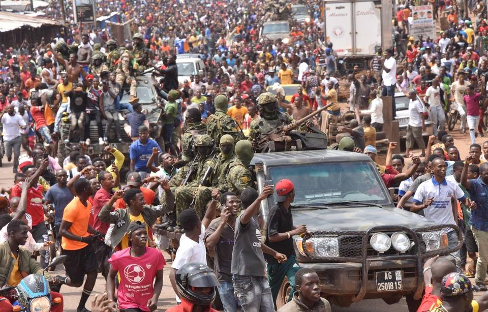 Coup d’Etat en Guinée Réouverture des frontières et convocation des membres du gouvernement