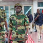 Diomaye à Kédougou – Le Président, la tenue militaire et la symbolique