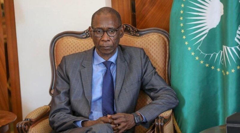 Guinée Bissau: Le ministre sénégalais des Affaires Étrangères Cheikh NIANG rentre bredouille à Dakar